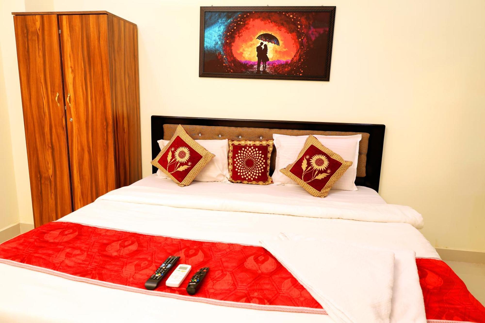 Sri Nilayam Inn Tirupati Kültér fotó